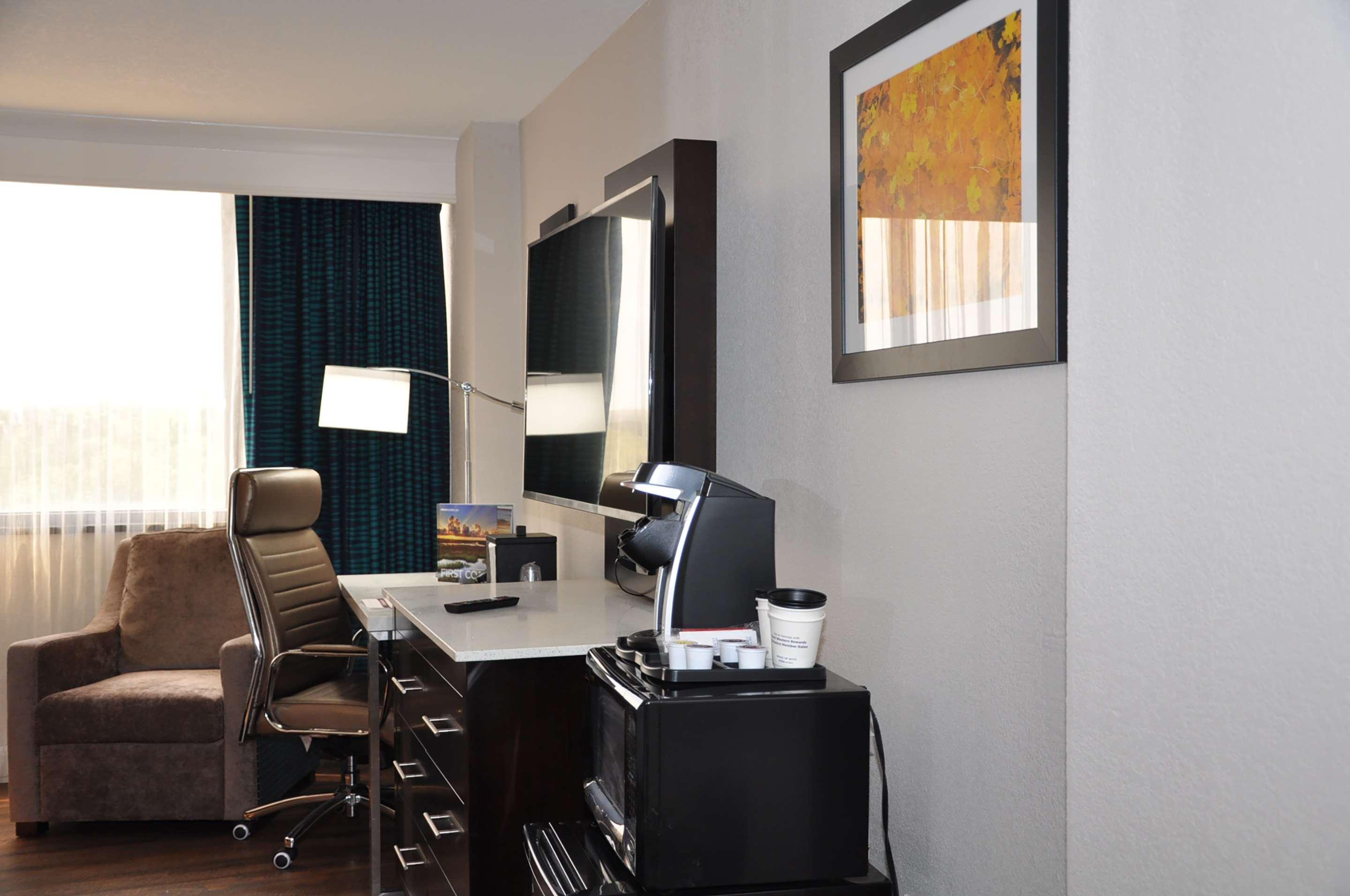 Aiden Austin City Hotel Exterior photo
